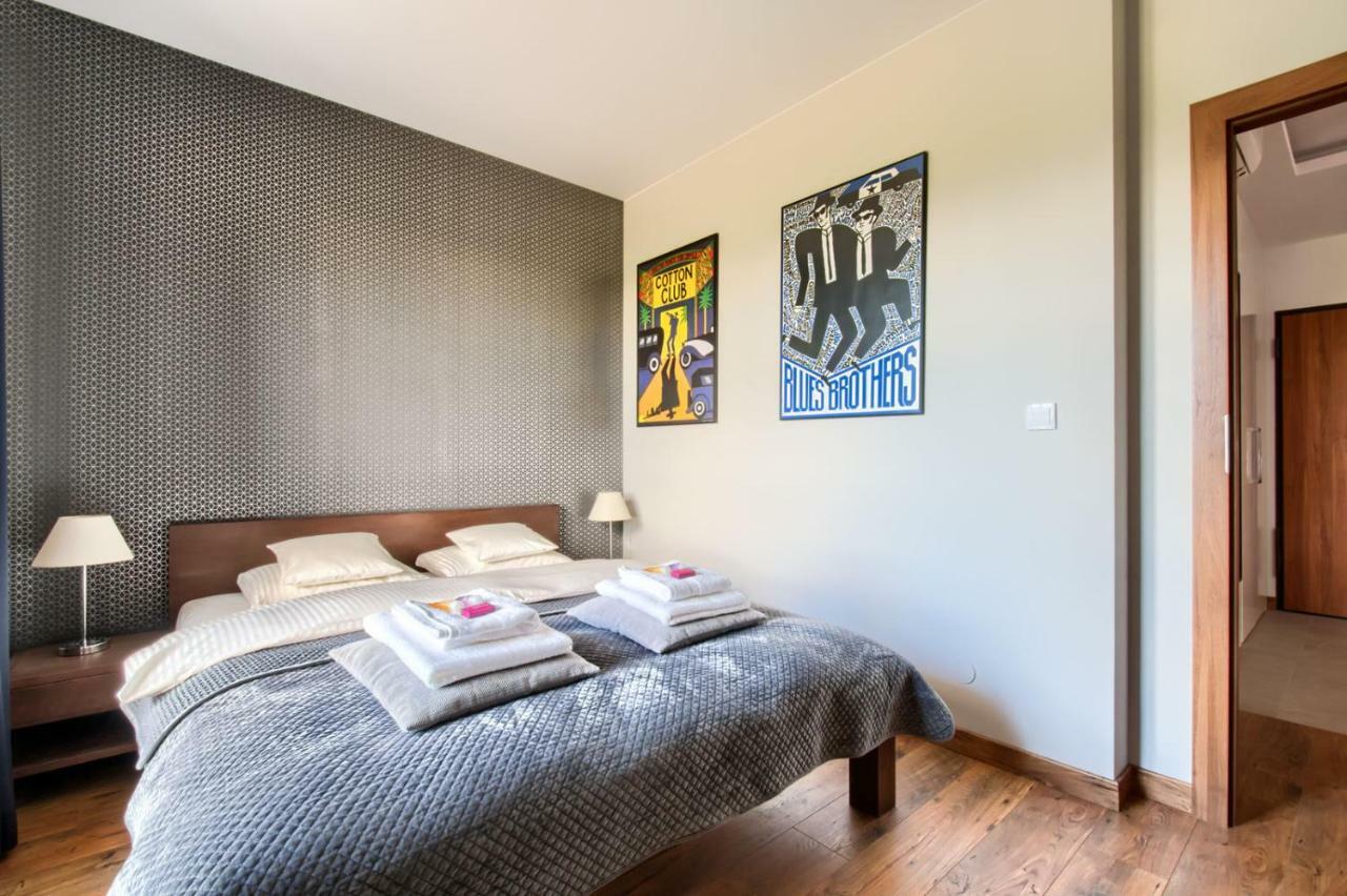 Cinema Apartment - وارسو المظهر الخارجي الصورة